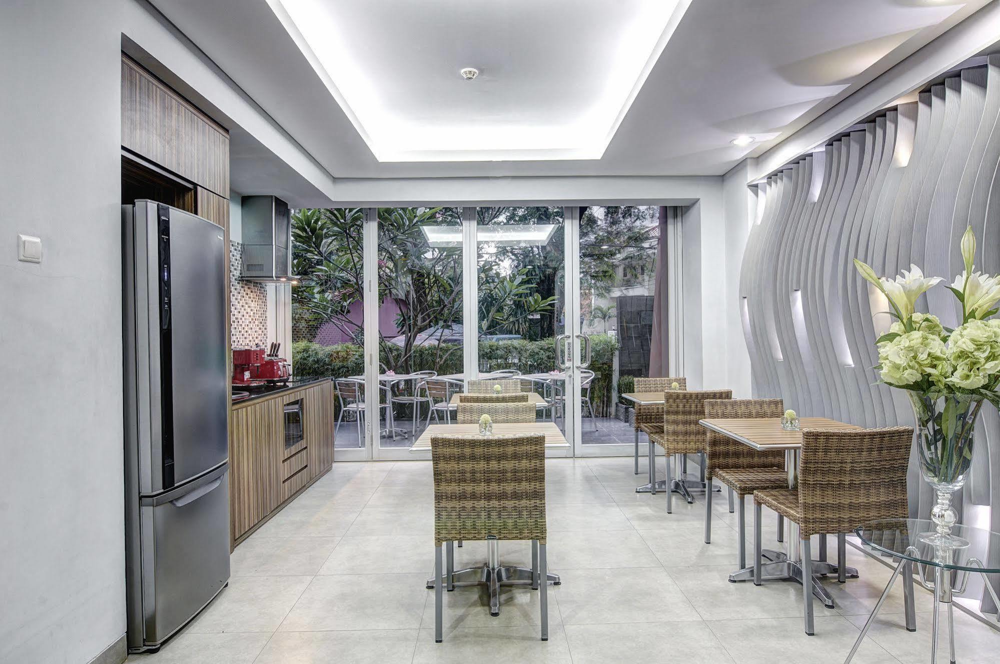 Sampit Residence Managed By Flat06 Jakarta Exterior foto