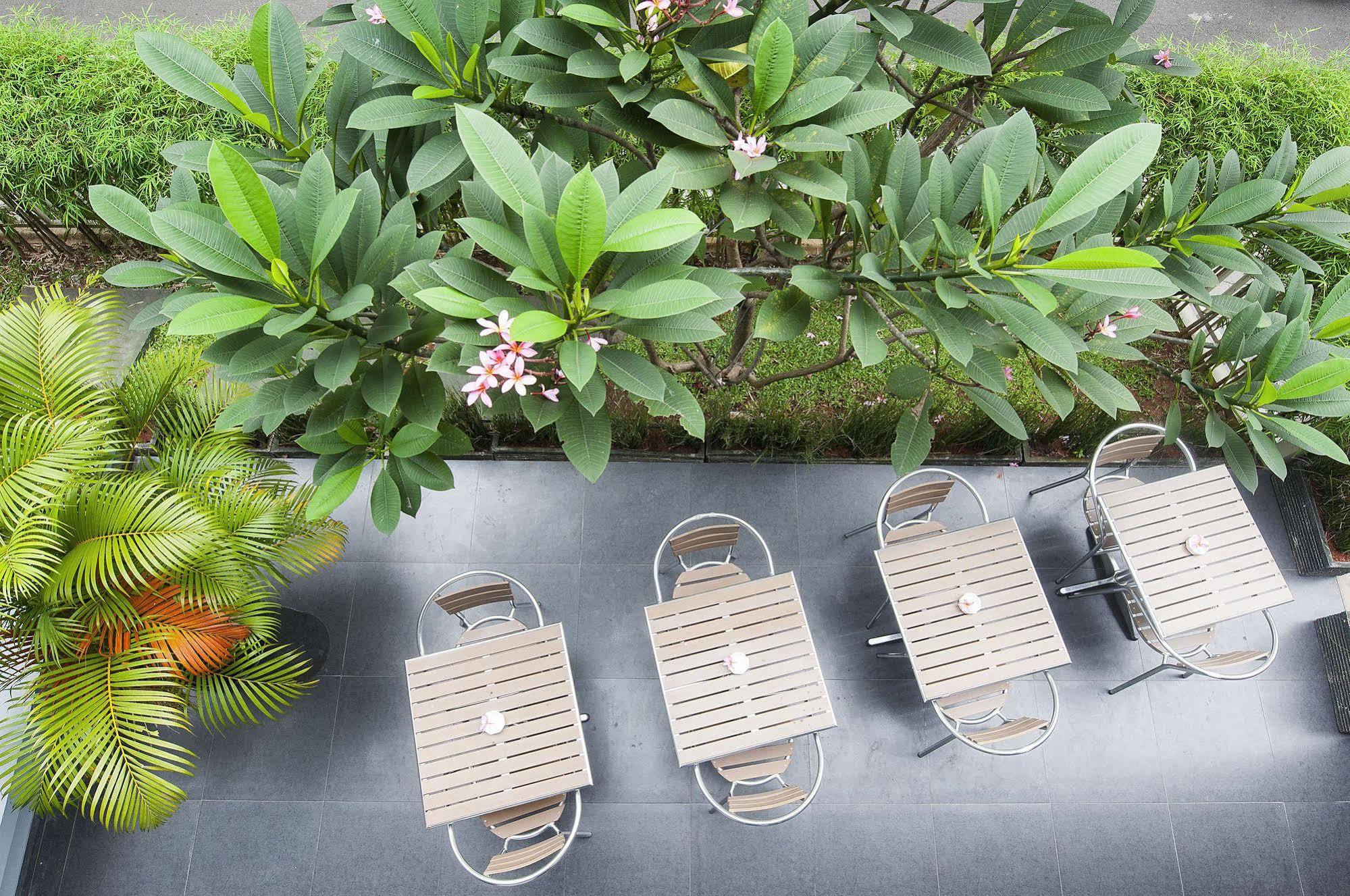 Sampit Residence Managed By Flat06 Jakarta Exterior foto
